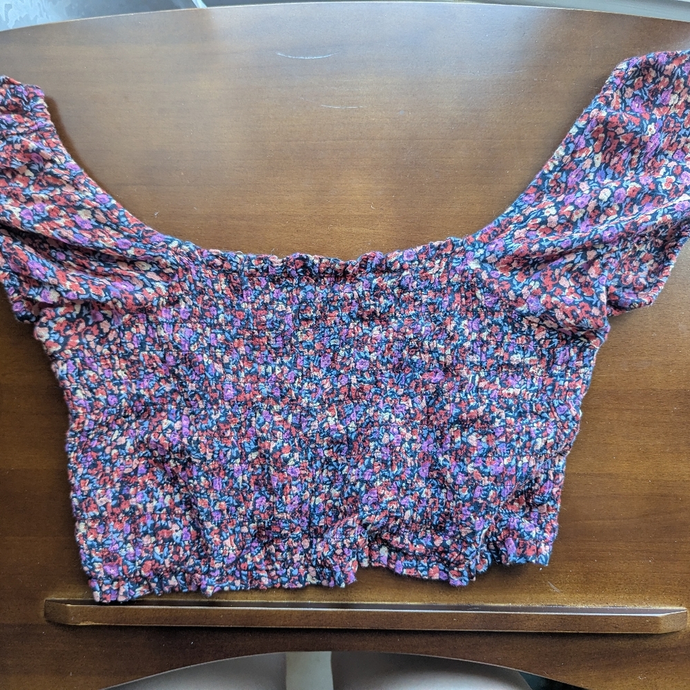 Urban Outfitters Floral Ruched Crop Top